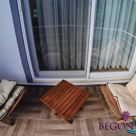 Vila Gcek Begonvilla